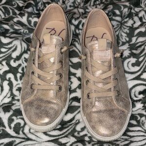 Blowfish Metallic Gold Sneakers size 9